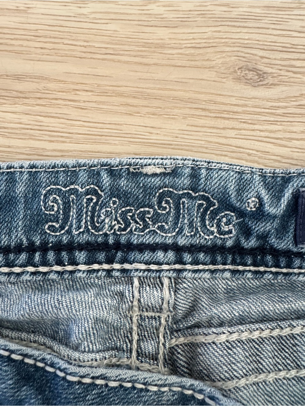 Miss Me Women's Light Blue Skinny Jeans - Picture 4 of 7
